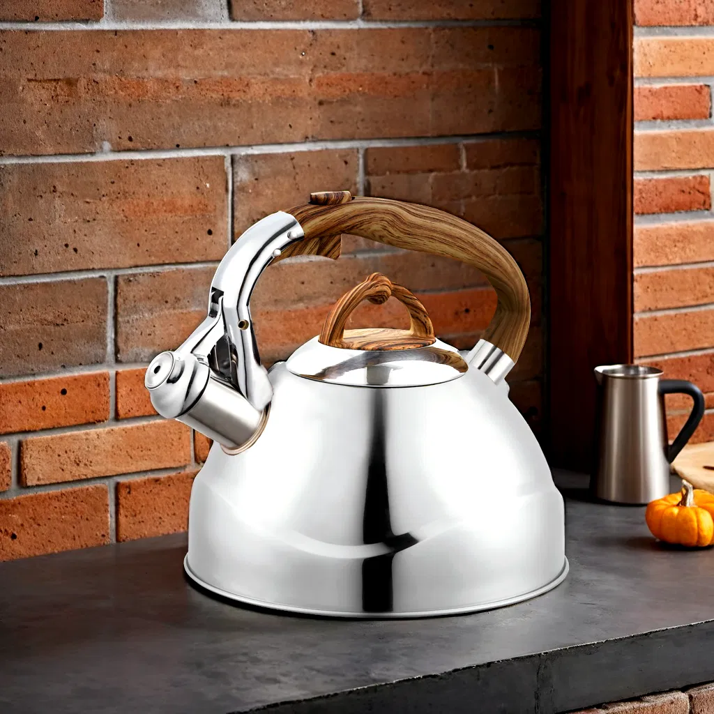 Nordic Style 2.5L Fast Heating Whistling Water Kettle Factory
