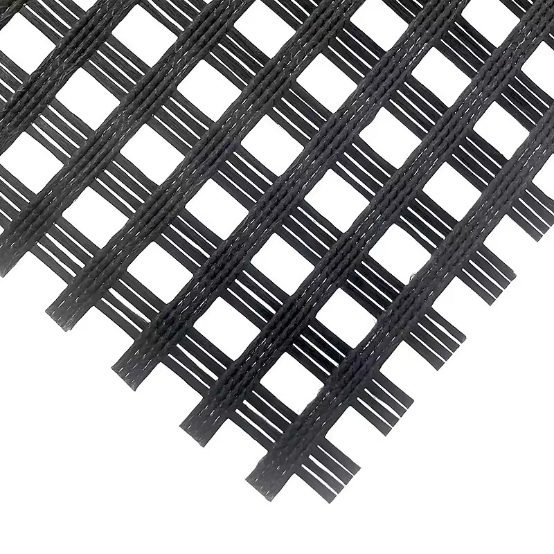 China Factory Supply Fiberglass Geogrid for Road Construction UV Resistant Fiberglass Geogrid Mesh