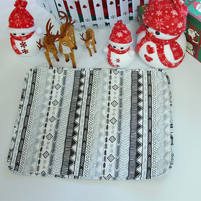 The Pet Urine Pad Is Anti-Slip and Waterproof. The Pet Urine Separator Pad Can Be Washed Repeatedly to Guide The Diaper