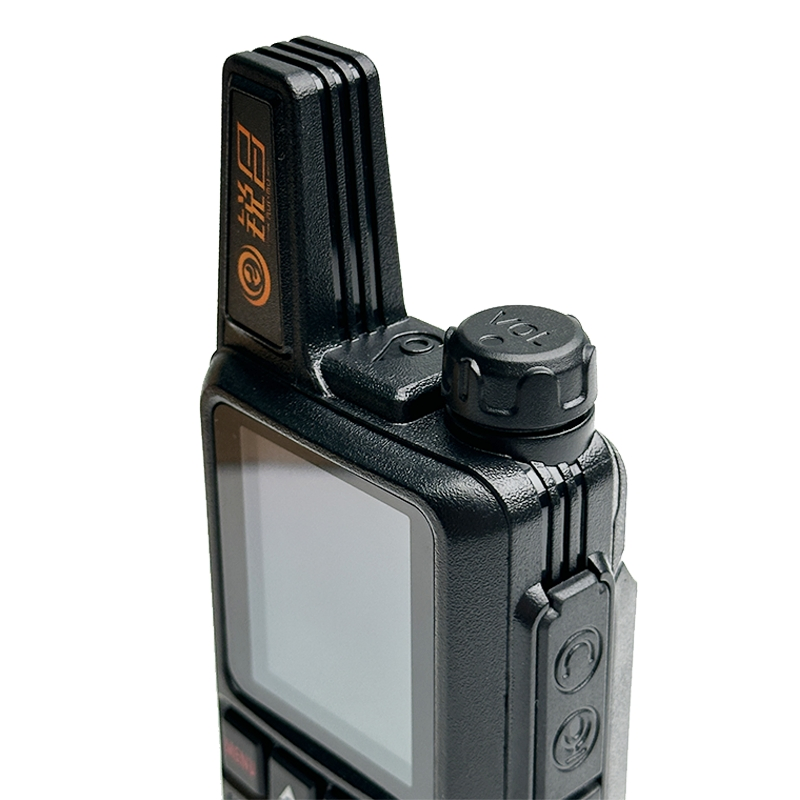 Портативная рация NOMI E283 4G POC с GPS