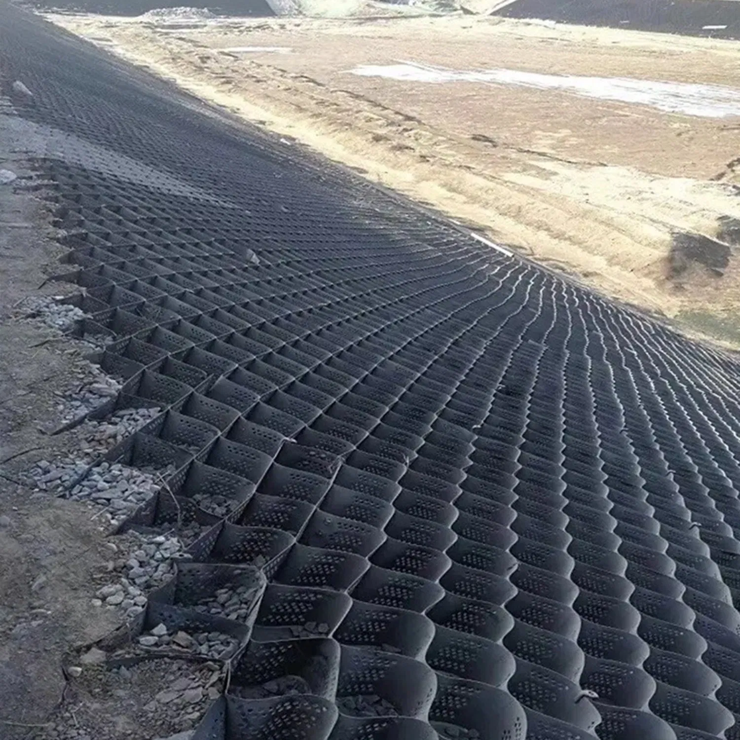 Geocell for Retaining Wall Reinforced by 10cm Dam in Nepal