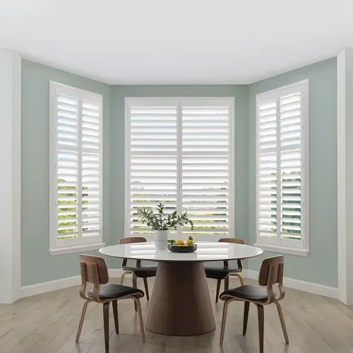 Factory Direct Sales Built-in Plain Vertical Venetian PVC Faux Wood Blinds Cordless Waterproof Fireproof for Oriel Window