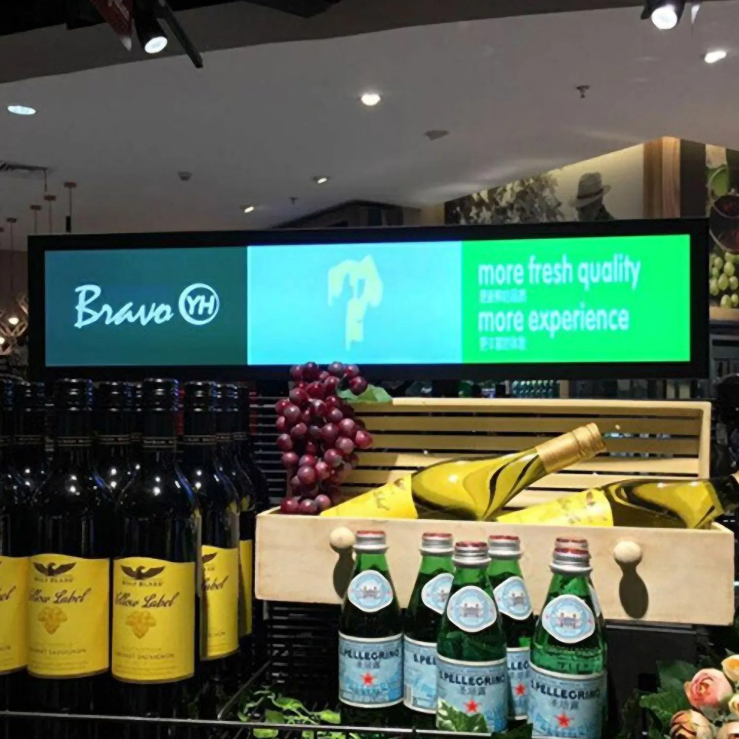 49.5 Inch Ultra Wide LCD Screen Streached Bar Digital Signage Supermarket Shelf Display