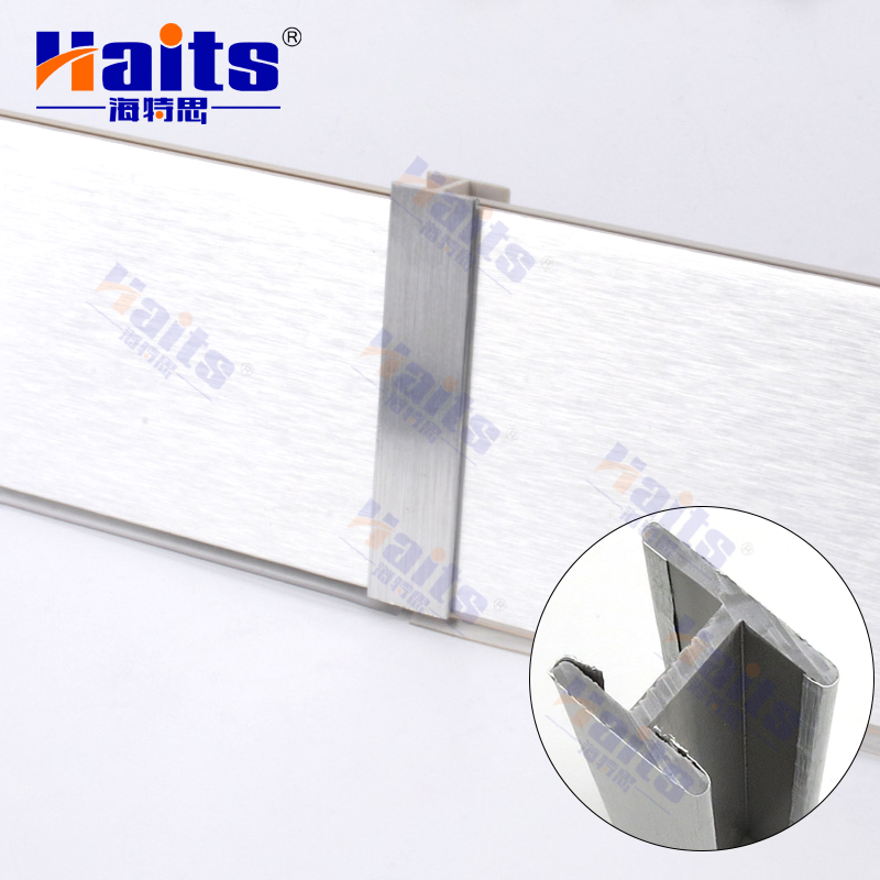 Furniture Fittings 45º Aluminium PVC Plinth Connector From China