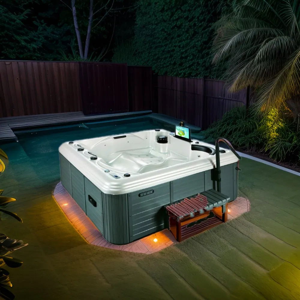 Угловая гидромассажная ванна на 4 персоны с озонированием