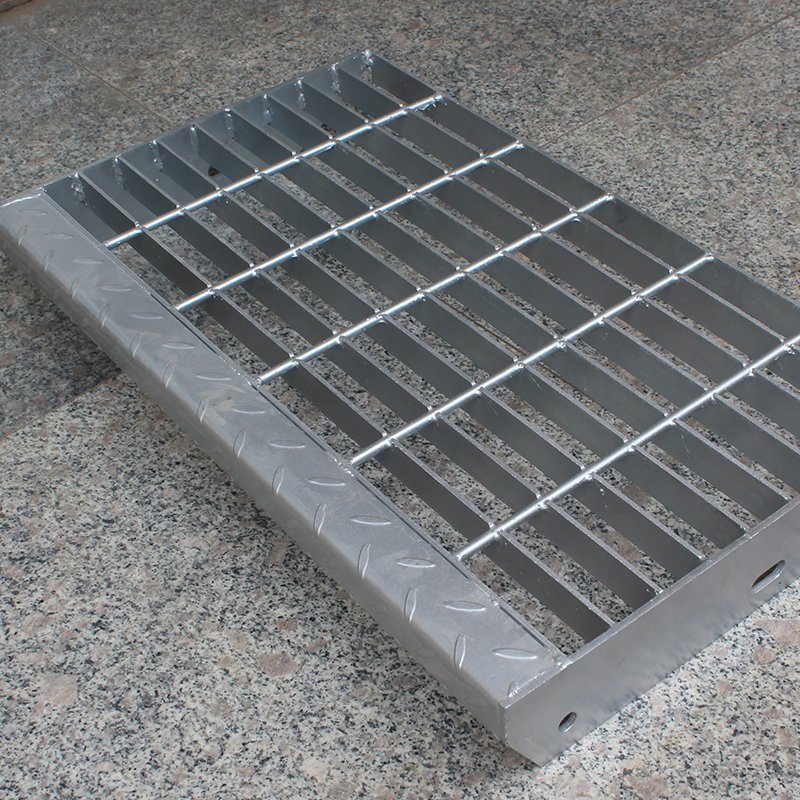 Steel Mental Grid Plate Walking Bar Grating Stairs Tread Steps for Anti-Slip
