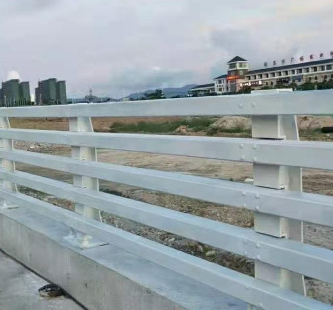 Factory Direct Supply Anti-Impact Intensity Highway Bridge Barrier Post for Wholesale