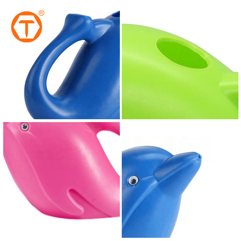 1.6L Indoor Lightweight Cute Animal Water Cans PE Plastic Watering Pot for Office House Indoor Garden