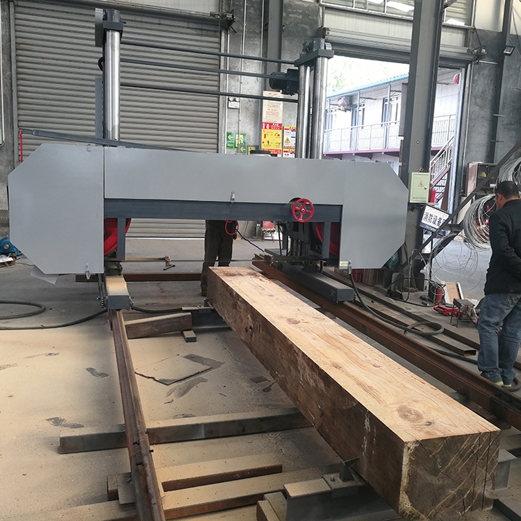 Ленточная пила горизонтальная 45 кВт мощная