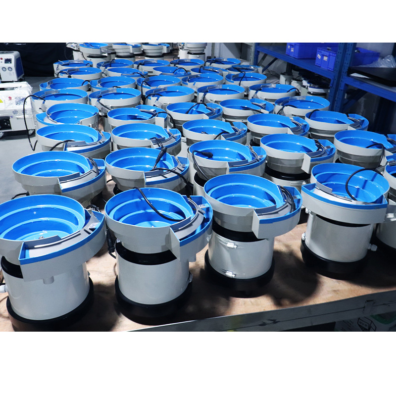 Автоматическая заклепочная машина с двойной подачей