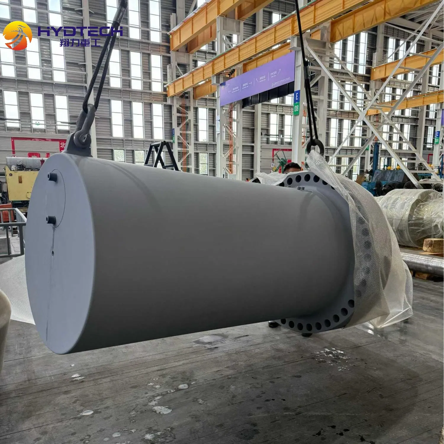 Гидравлический цилиндр 3000 тонн с большим диаметром