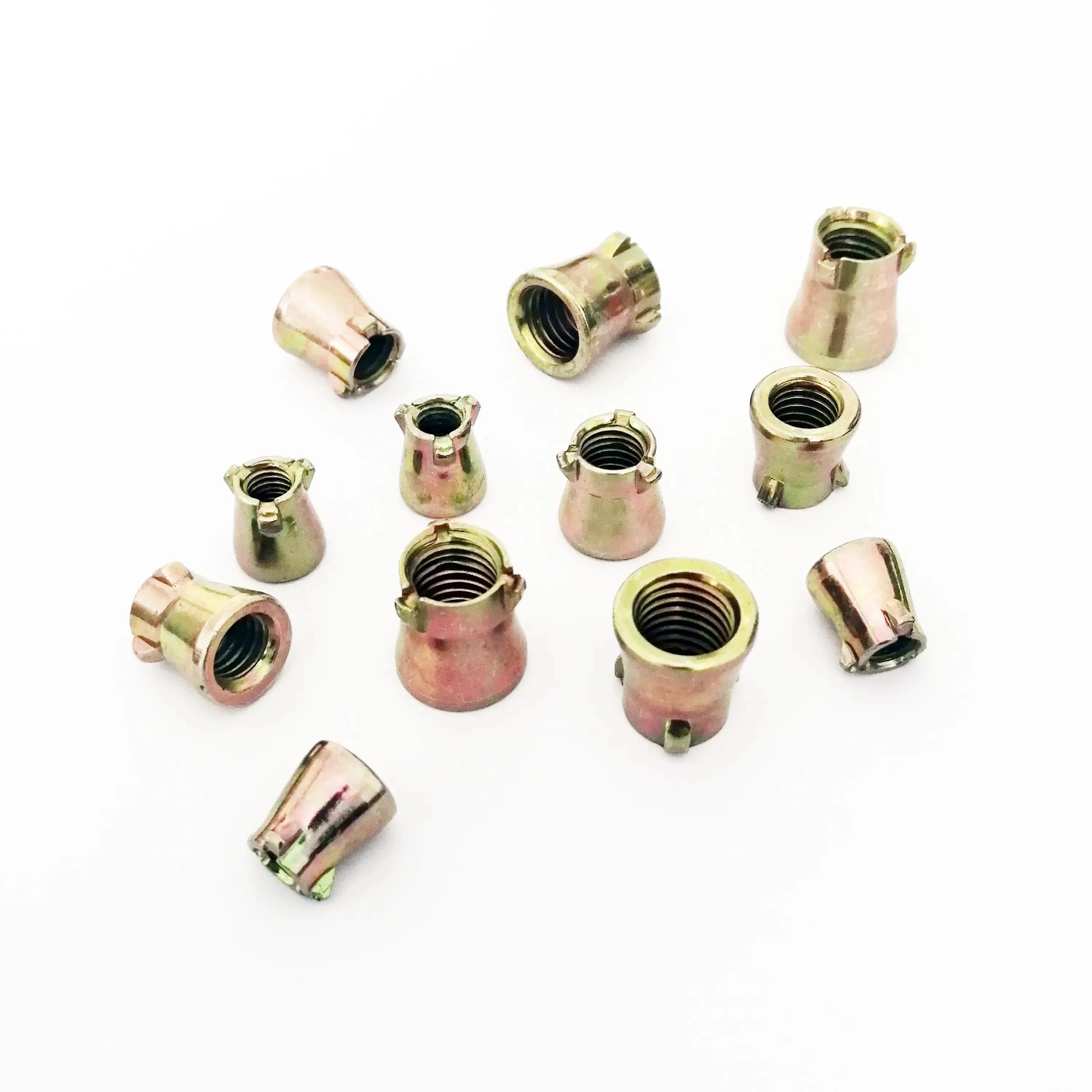 Самостопорящаяся латунная гайка для холодной штамповки