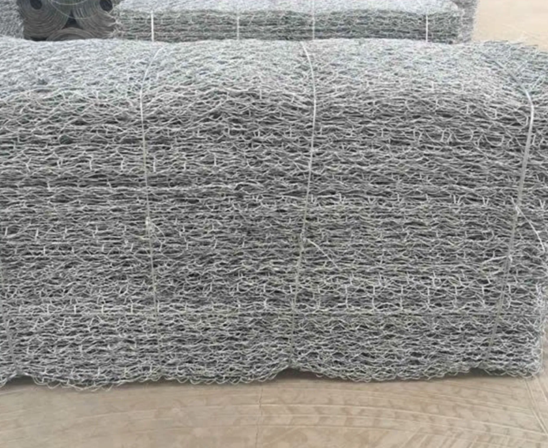 Double Twist Woven Gabion Mattresses for Riverbank Landscape Civil Protection