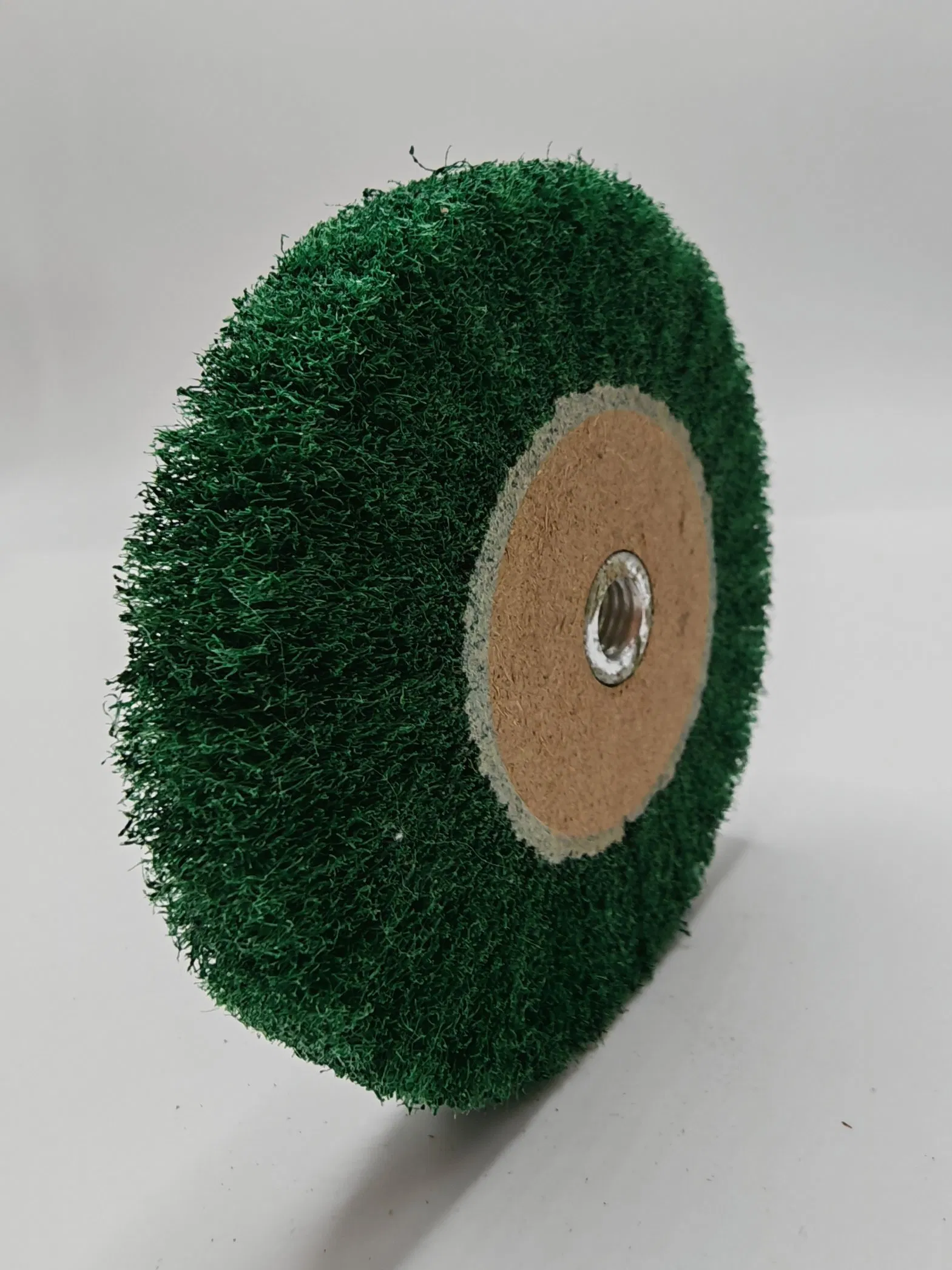 Лепестковый шлифовальный круг для проволоки