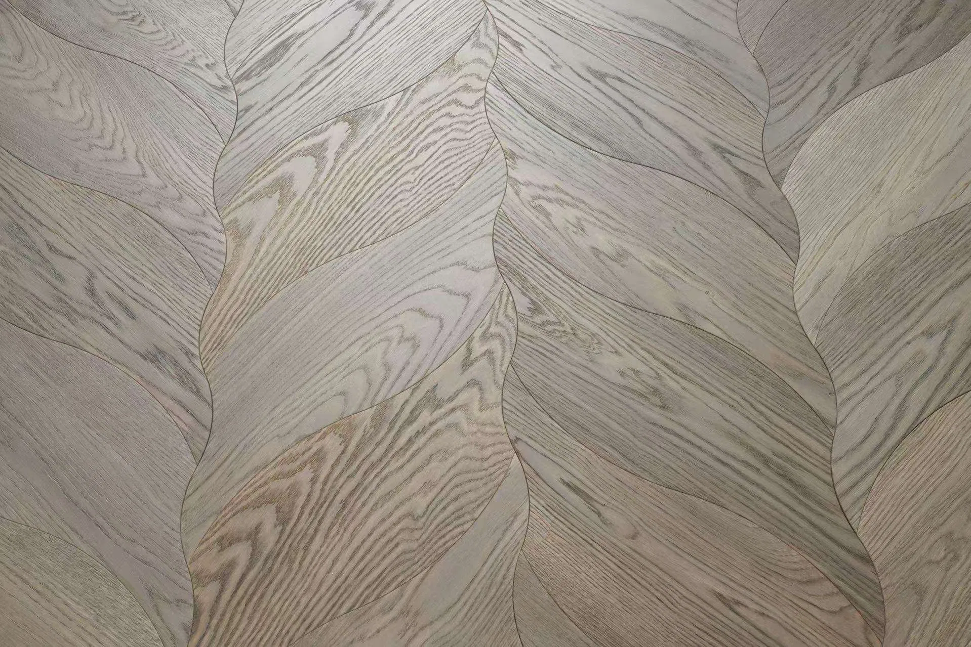 Leaf-Shaped Irregular Parquet Flooring, Decorative Mosaic Wood Floor for Home/Hotel Interior
