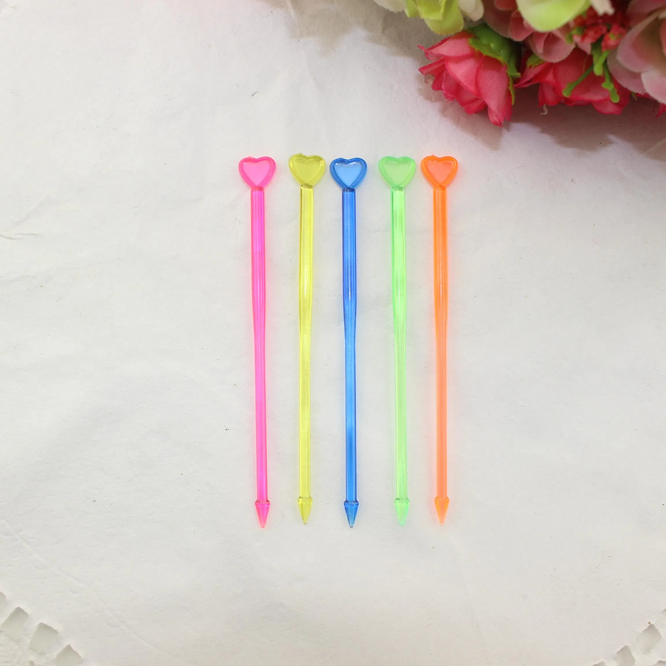 Cute Food Grade Fruit Forks Mini Heart Disposable Fork Plastic Fruit Stick
