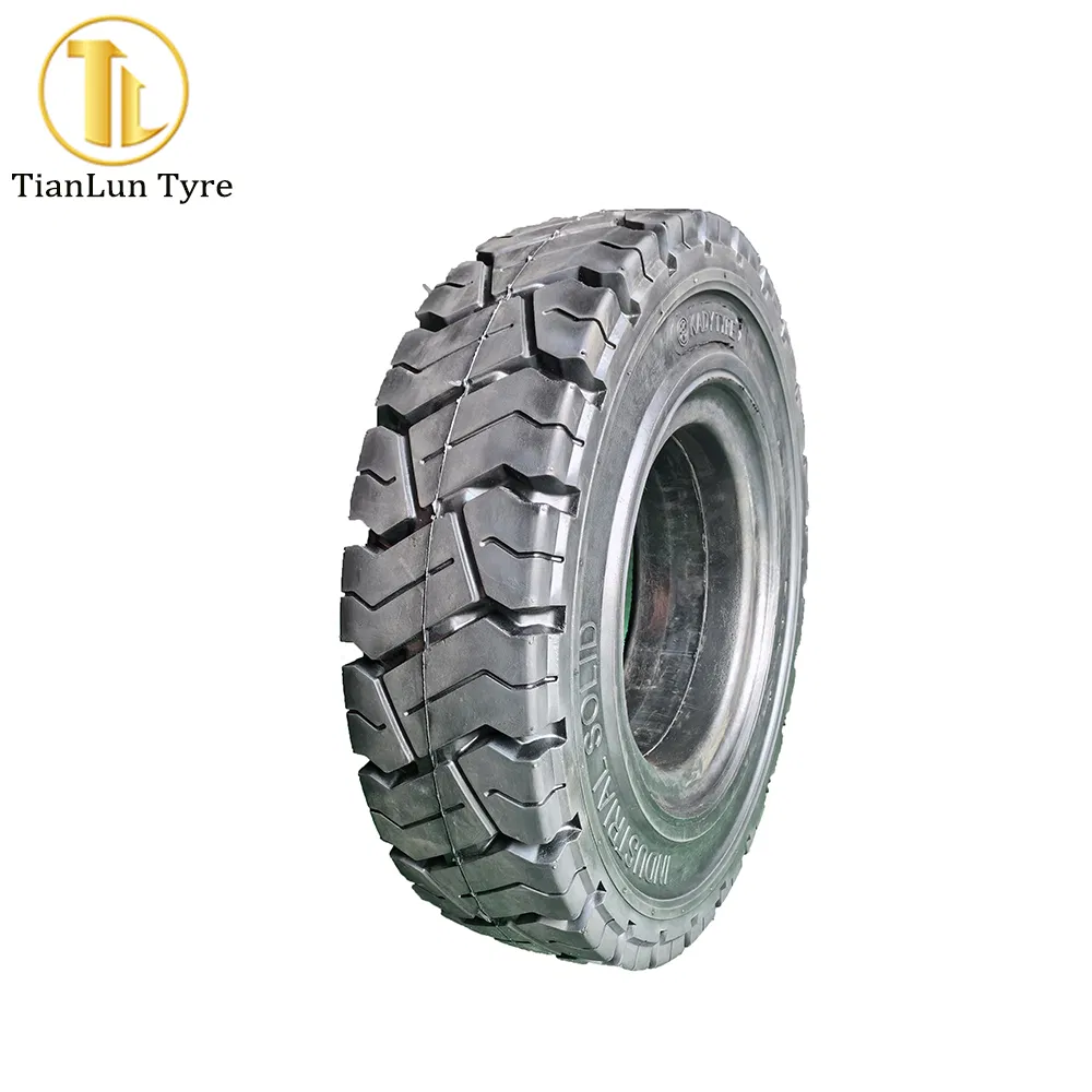 Шины цельнолитые для погрузчиков 600-9, 650-10, 700-12