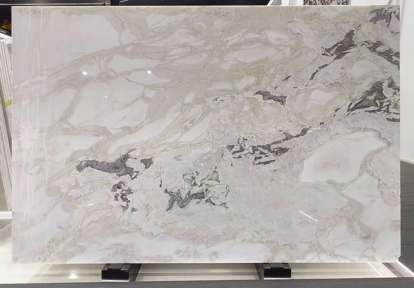 Oyster White Stone Factory Price for Interior Countertop
