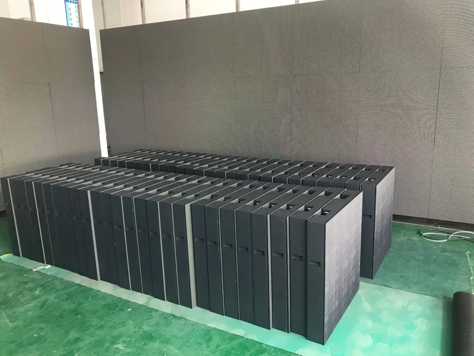 High Definition LED Display Screen-Front Service Senior Module for Advertisement