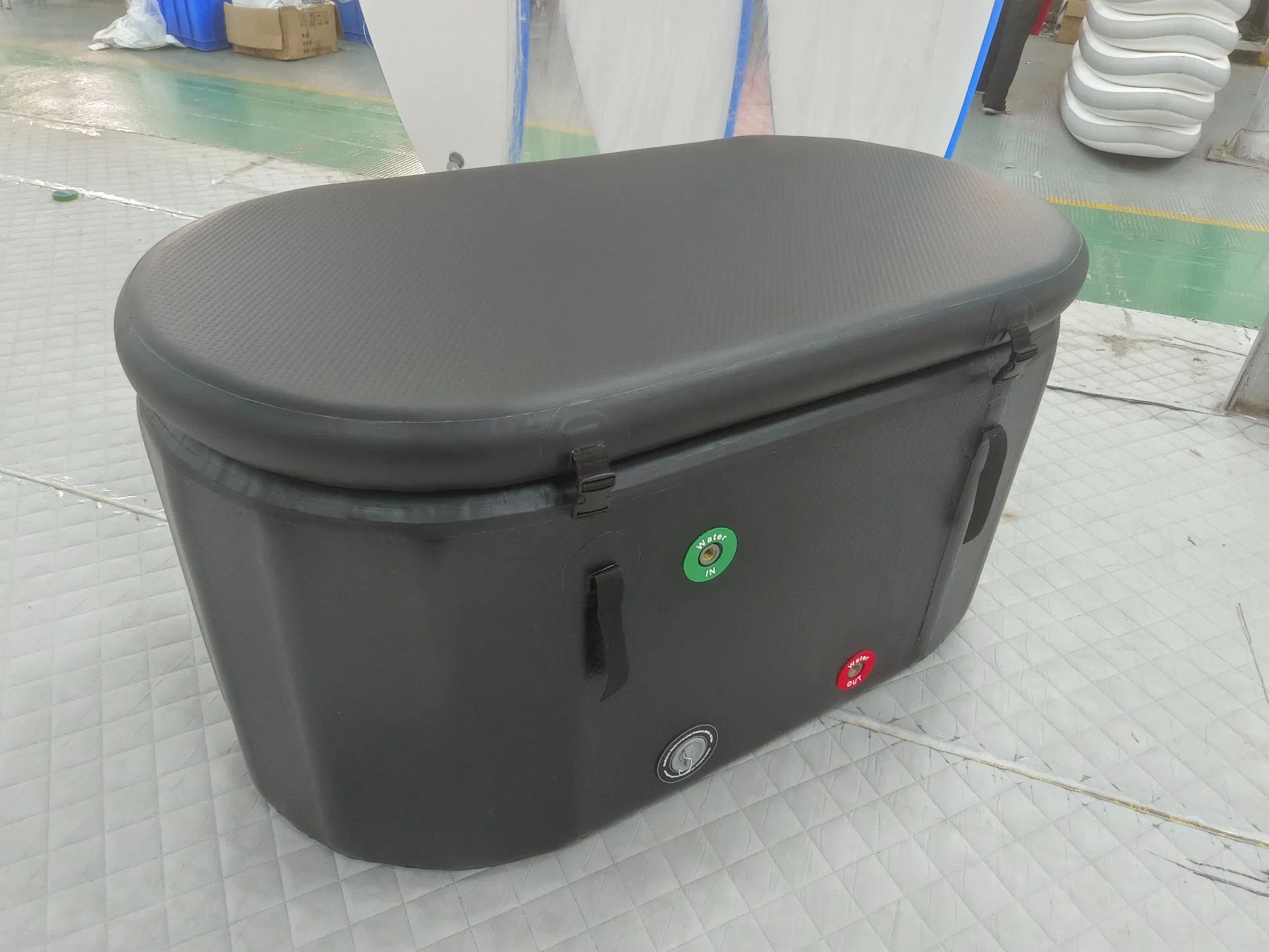 Портативная ледяная ванна Recovery Pod для криотерапии