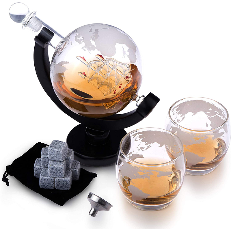 Antique Ship Boat Shaped Glasses and Decanters Bottle Liquor Wine Whiskey Decanter Set