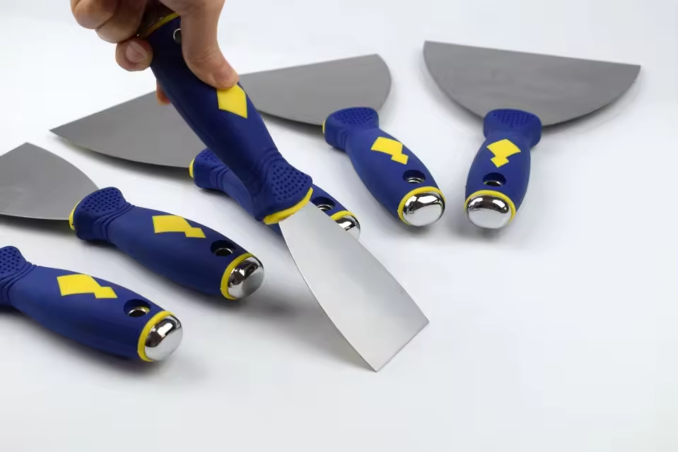 Hautine Good Putty Knife with Double Color Rubber-Plastic Handle