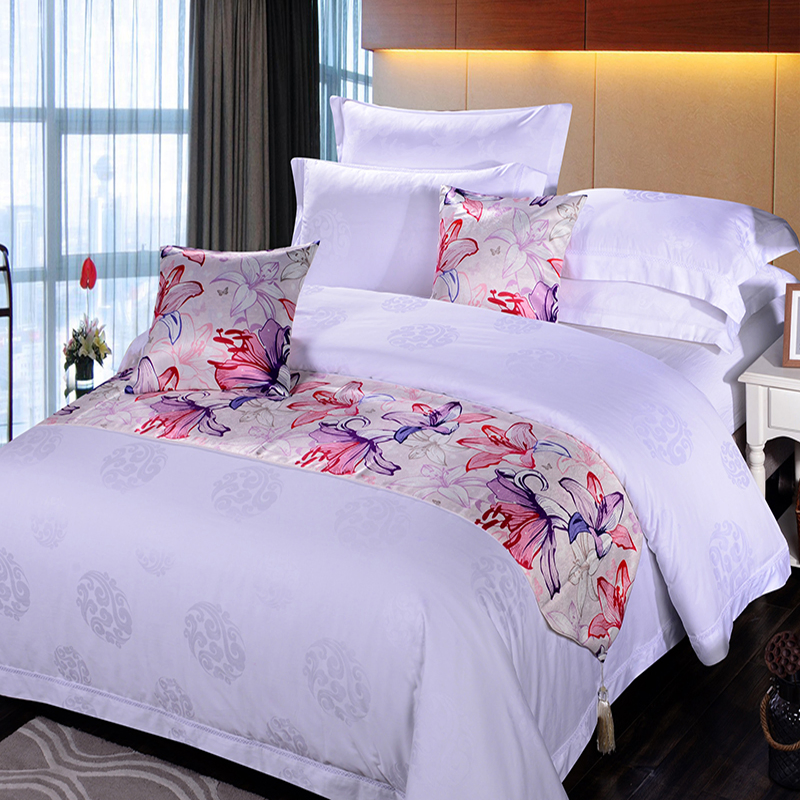 New Design Hot Sale Hotel Bed Linen Bed Runner