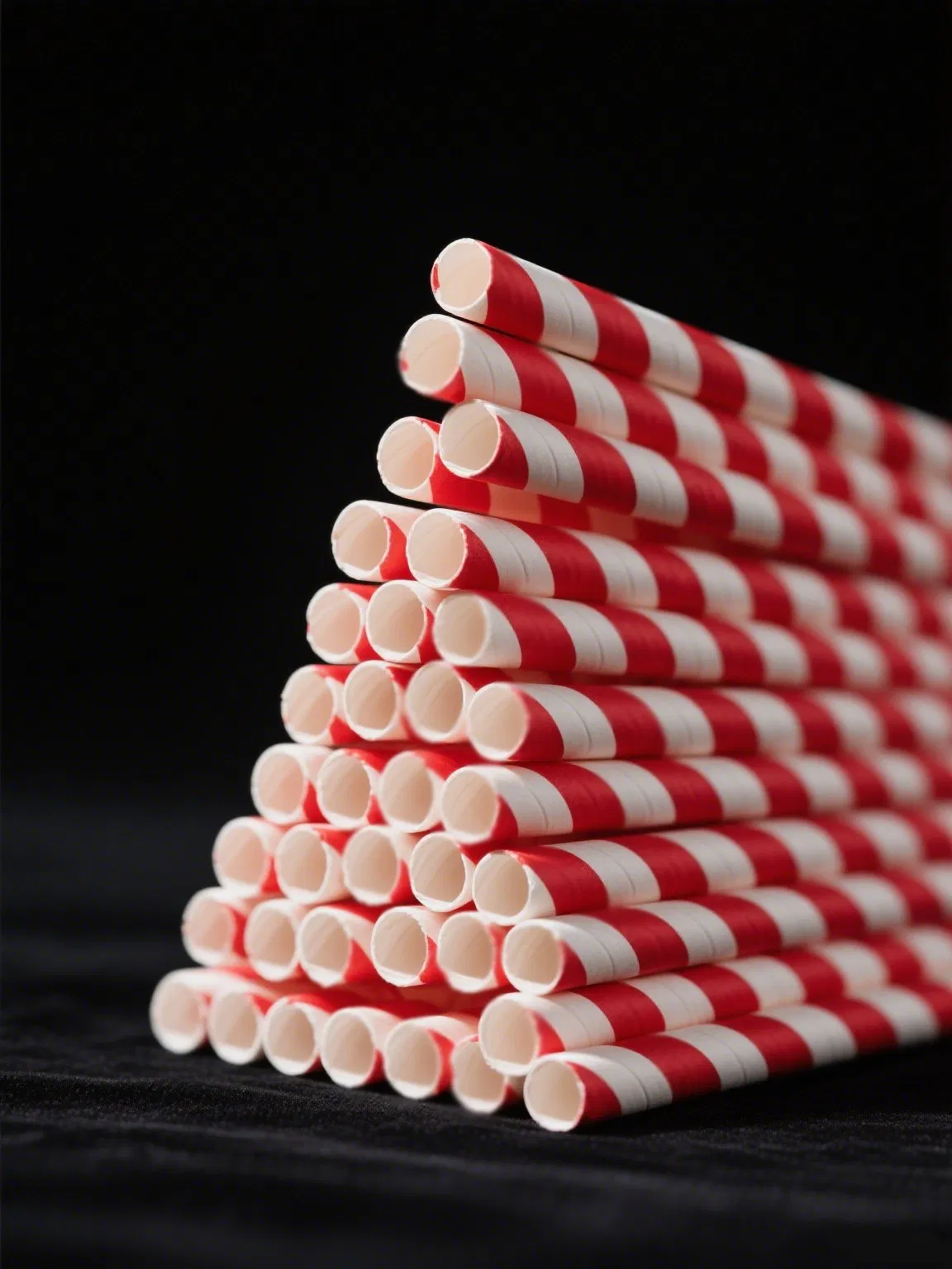 Red and White Striped Anti-Softening Paper Straws