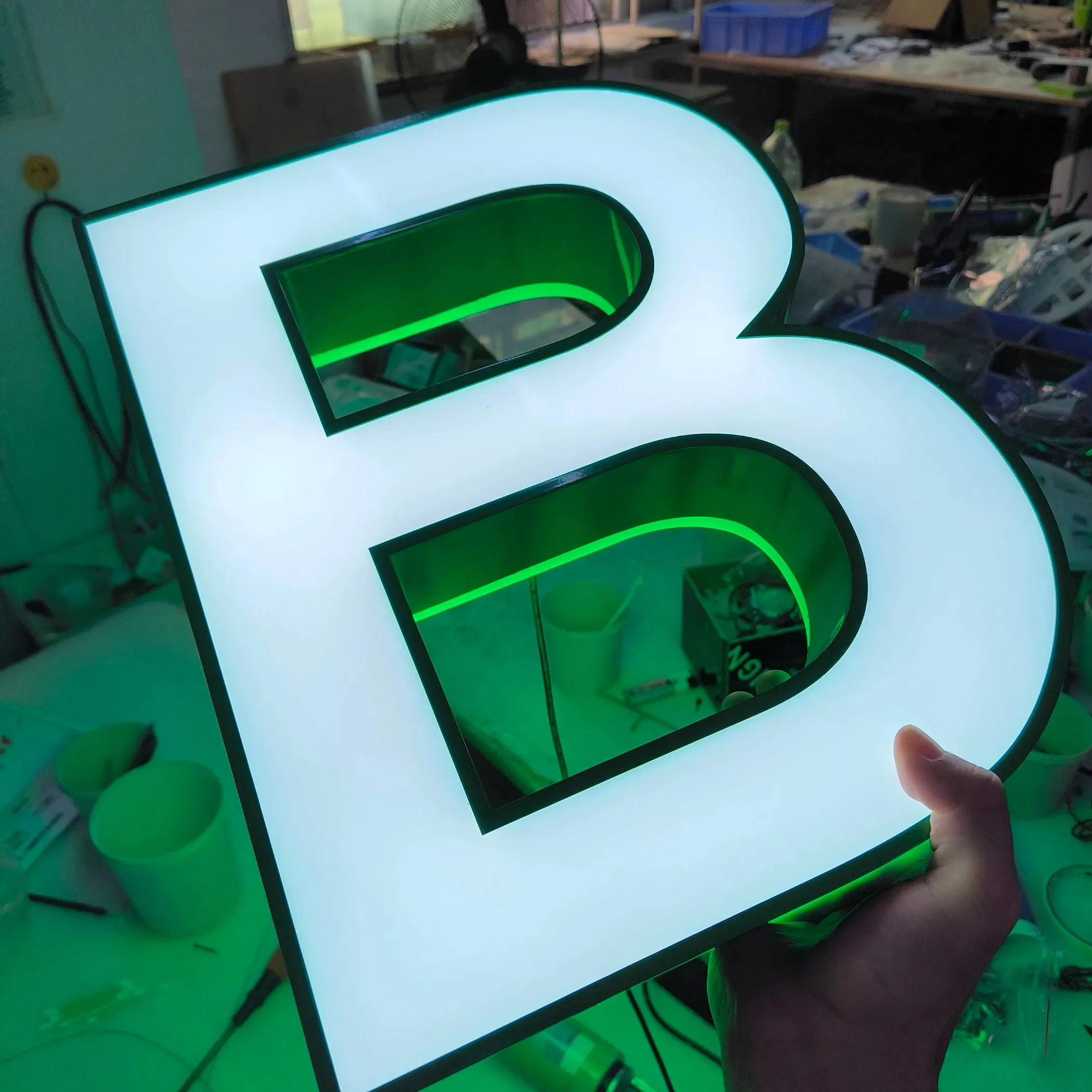 Custom Made Outdoor Backlit LED Channel Letters Illuminated Logo LED Signage Advertising Sign