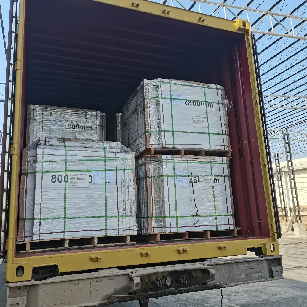 Полированный керамогранит 80x80 см под мрамор