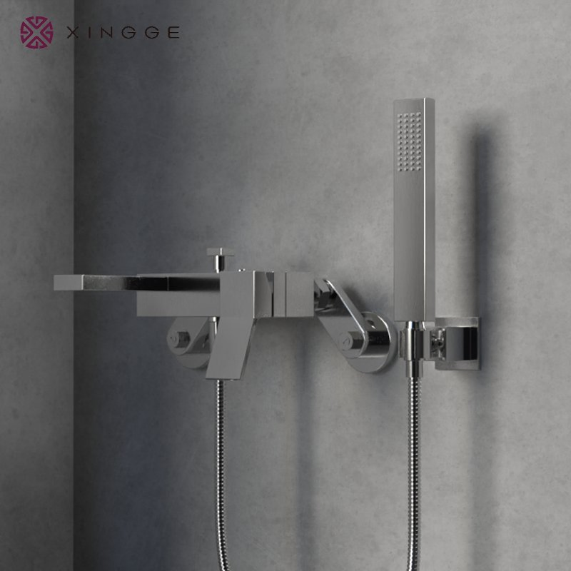 Made of China Chorme/Nickel Matte Chorme Luxury Sanitary Ware Accessories Shower Mixer Set Water Bathroom Brass Shower Set
