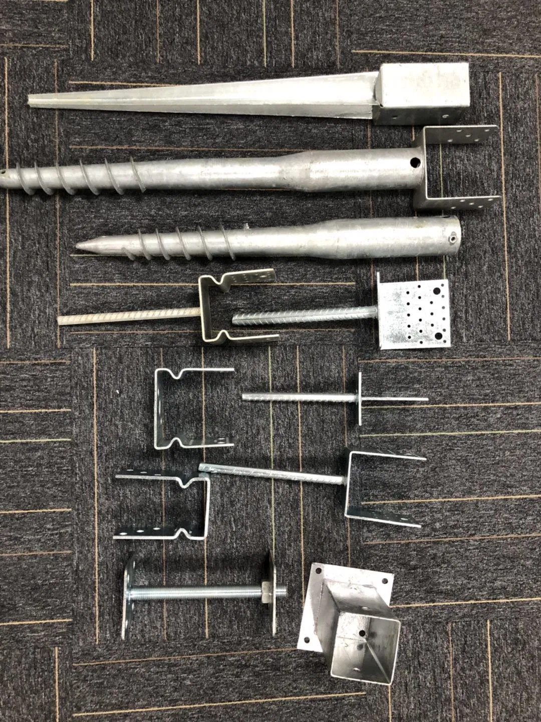 6X6 Post Concrete Base Fence Post Anchors in Concrete/Ground Anchor