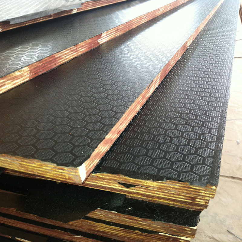 Ламинированная фанера с пленкой 18мм, антискользящая