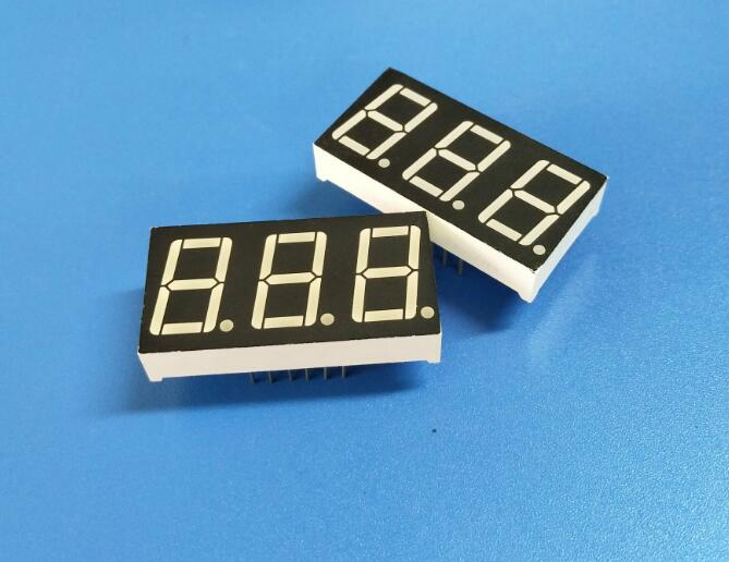 7 Segment in Common Anode 0.56" Red LED Display for Industry Instruments