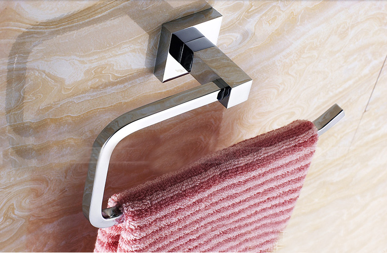 Настенное кольцо для полотенца из латуни