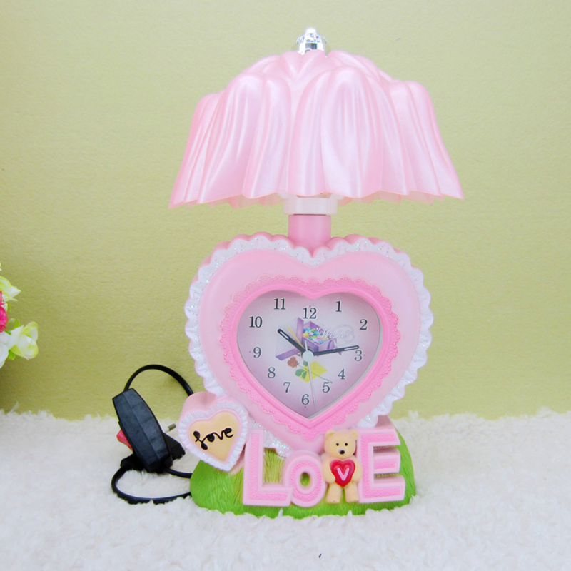 Promotion High Quality Basketball Team Member Shape Desk Table Clocks Kids Plastic Alarm Clock Children′ S Room Decoration Alarm Clock