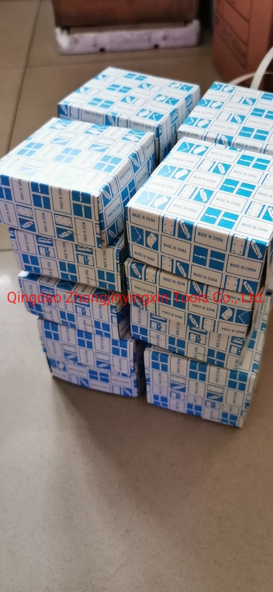 Уголок металлический L-образный 20x20 и 30x30 для мебели