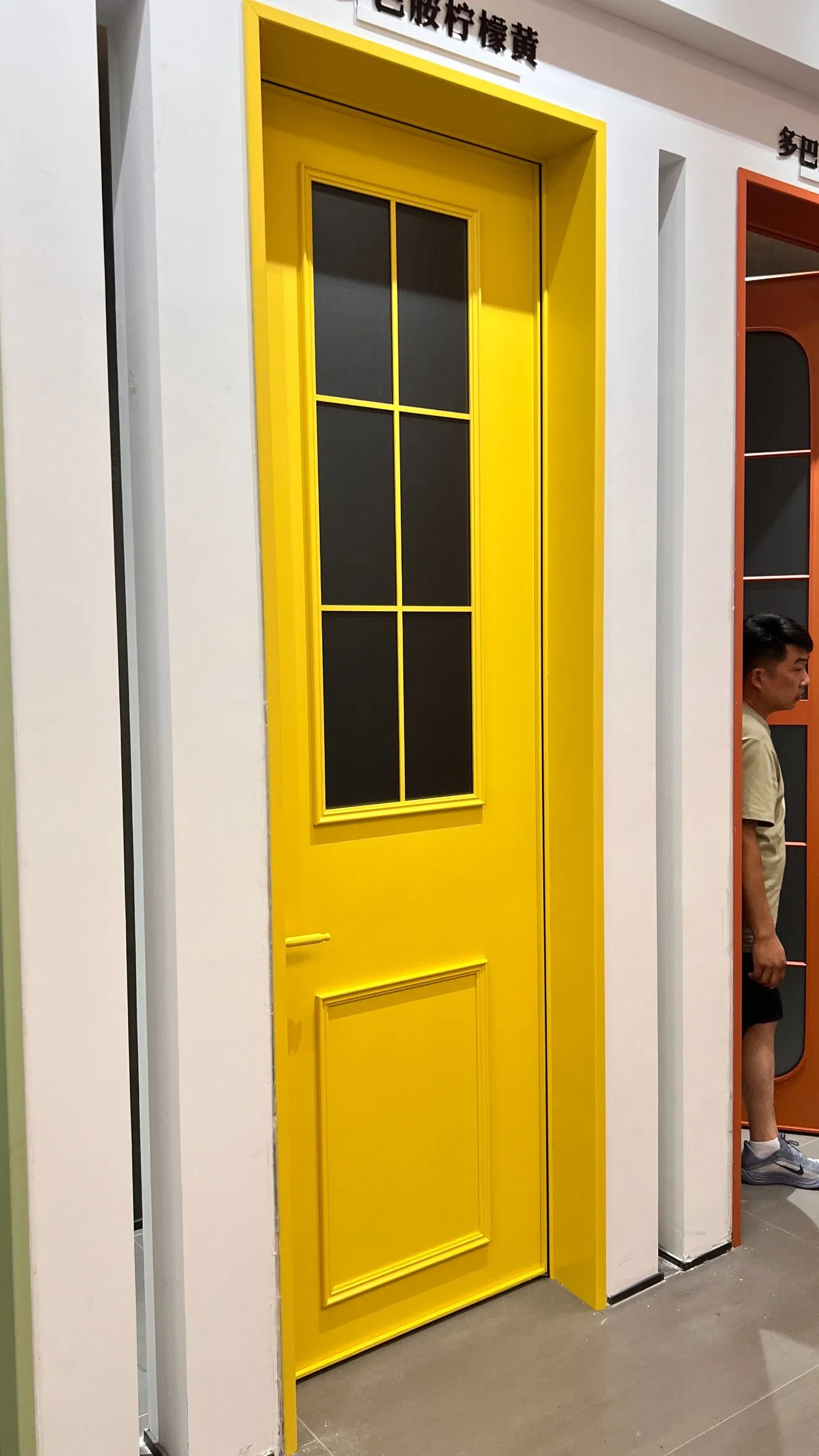 Manufacturer Good Quality of Folding Glass Door for Bathroom and Kitchen