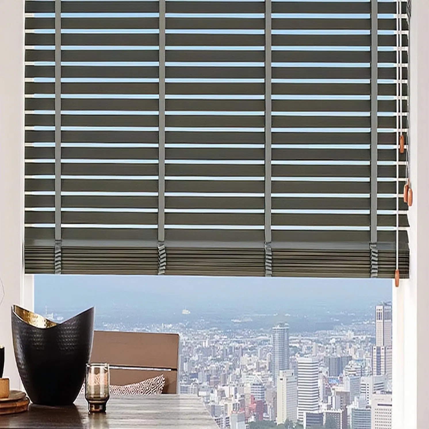 Timeless and Affordable Horizontal Venetian Slat Window Shade PVC Faux Wood Blinds