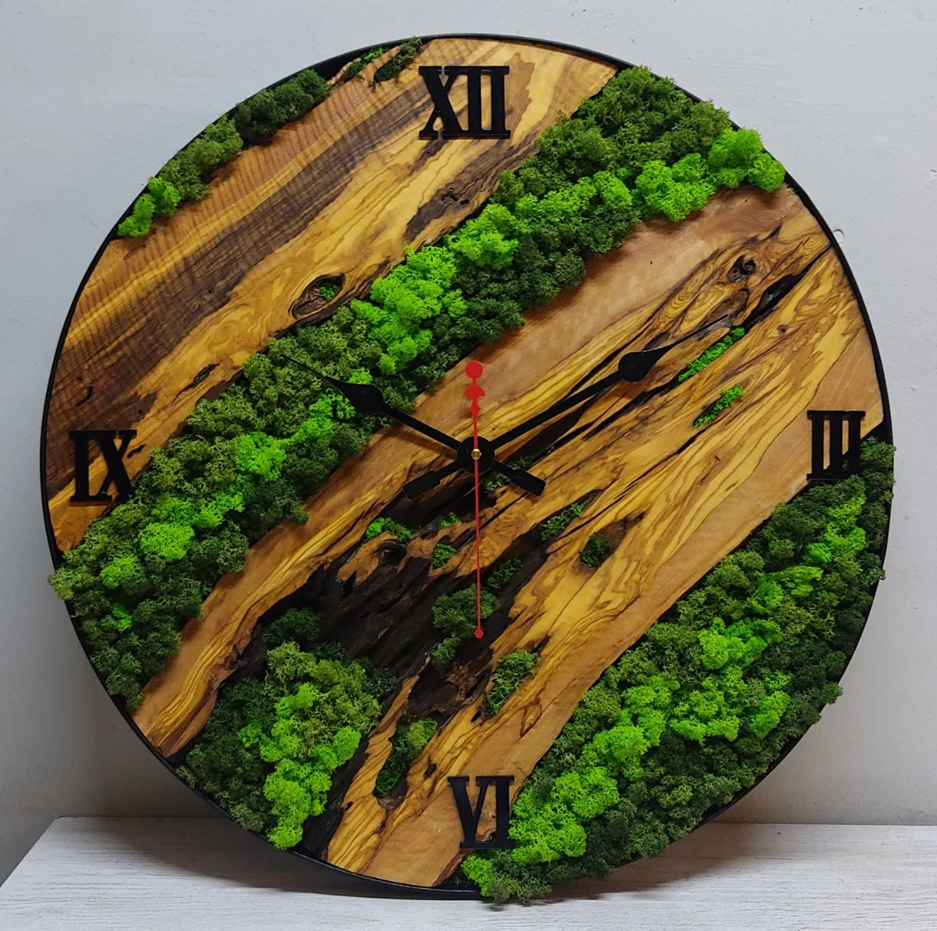 Made to Order Moss Wall Clock, Wall Art, Gift for Mom, Custom Made Moss & Wood Wall Clock, Custom Wall Decor, Gift for Wife, Gift for Father