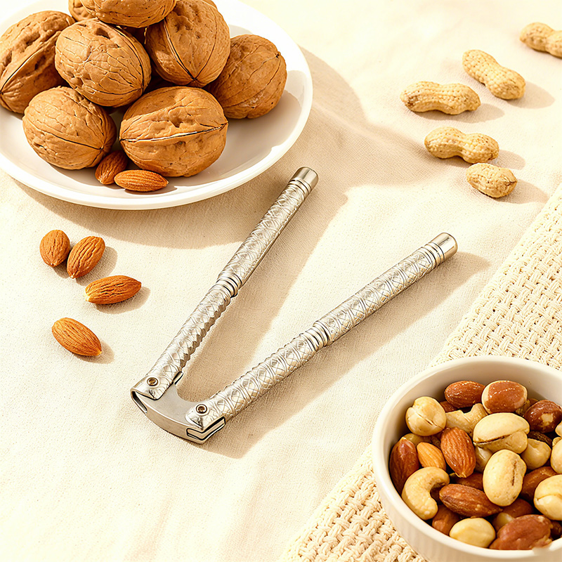Durable Kitchen Utensils Set with Complete Nut Cracker Kitchenware