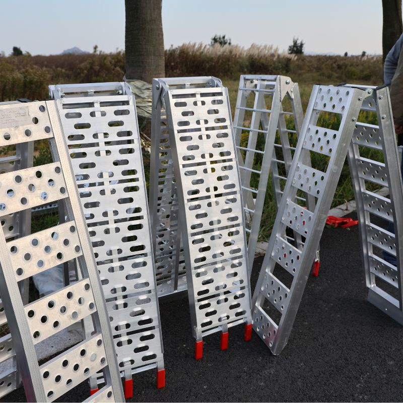 Алюминиевая погрузочная рампа для мотоцикла и квадроцикла