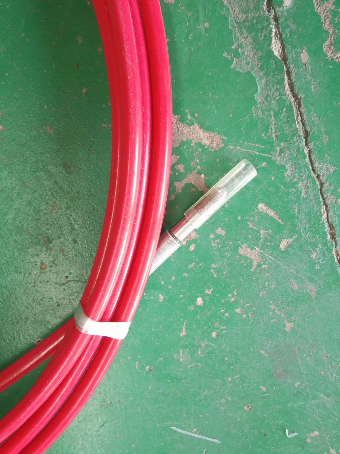 Пищевой силиконовый шланг с армированием стальной проволокой