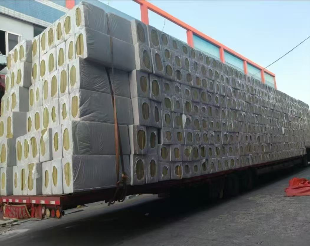 High-Density Fireproof Thermal Insulation Mineral Rock Wool Board Panel for Soundproof