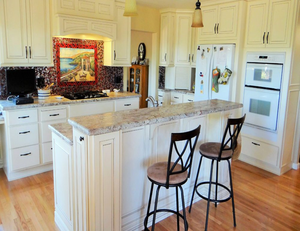 Classic Interior Furniture Design Solid Wood MDF Modern Style Cabinets