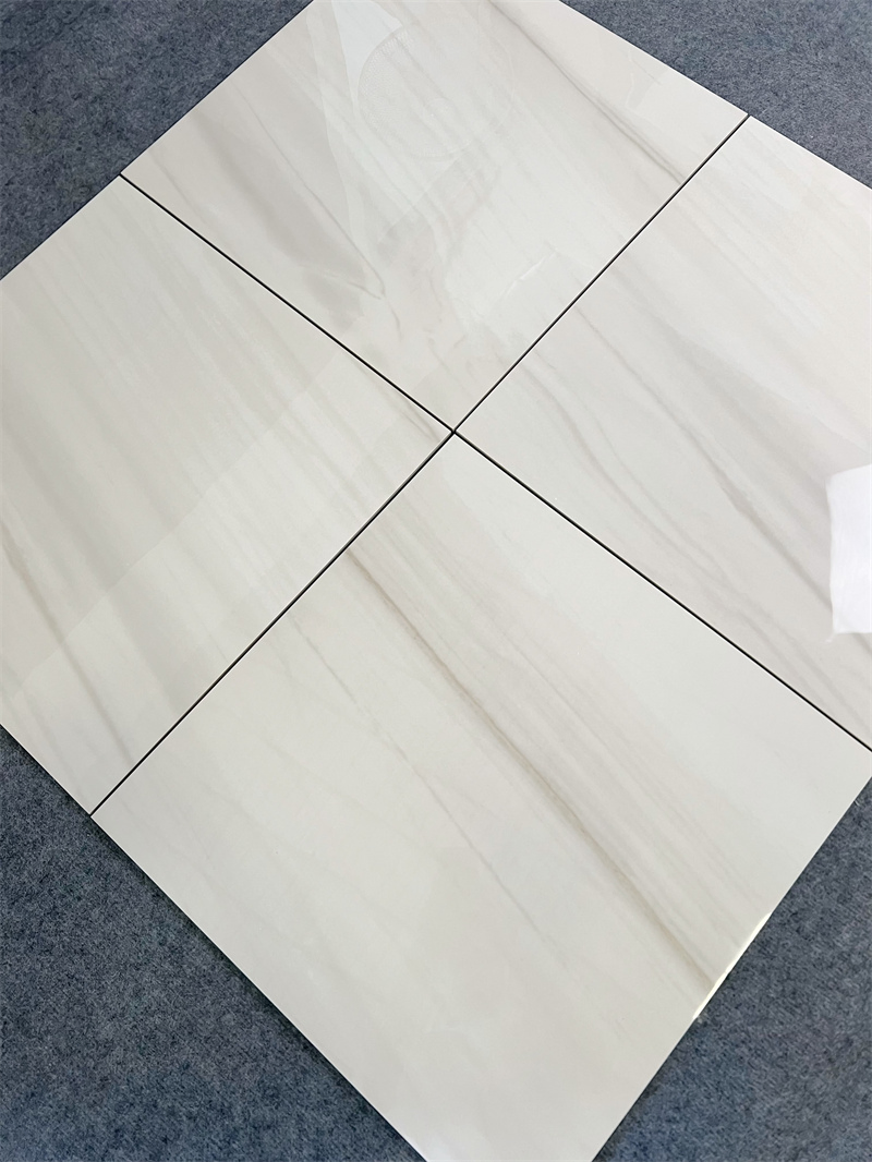 Глянцевые керамические напольные плитки белые полированные