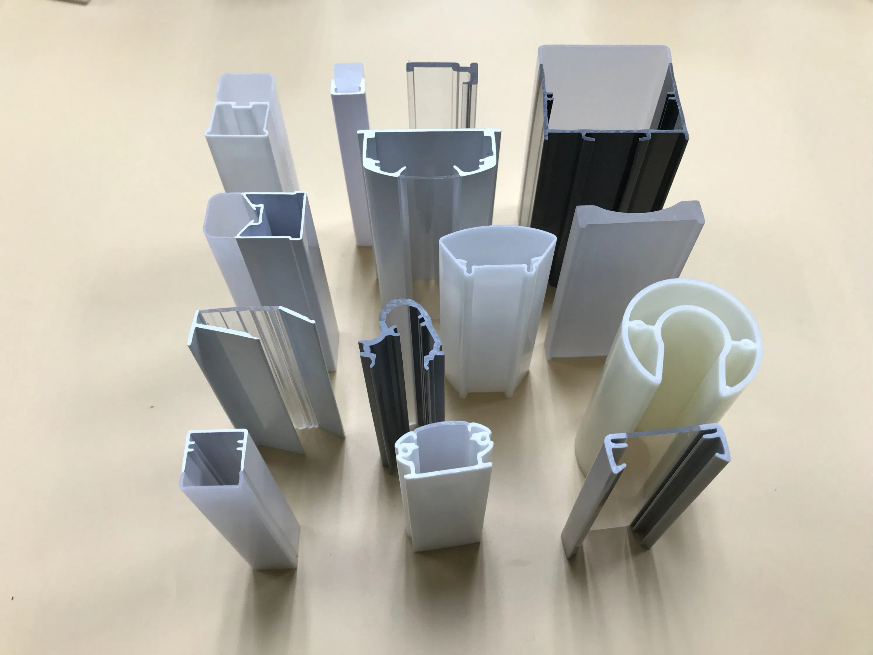 PC/PMMA/PS/PVC/PPO/PE/PP/POM Plastic Injection Profiles