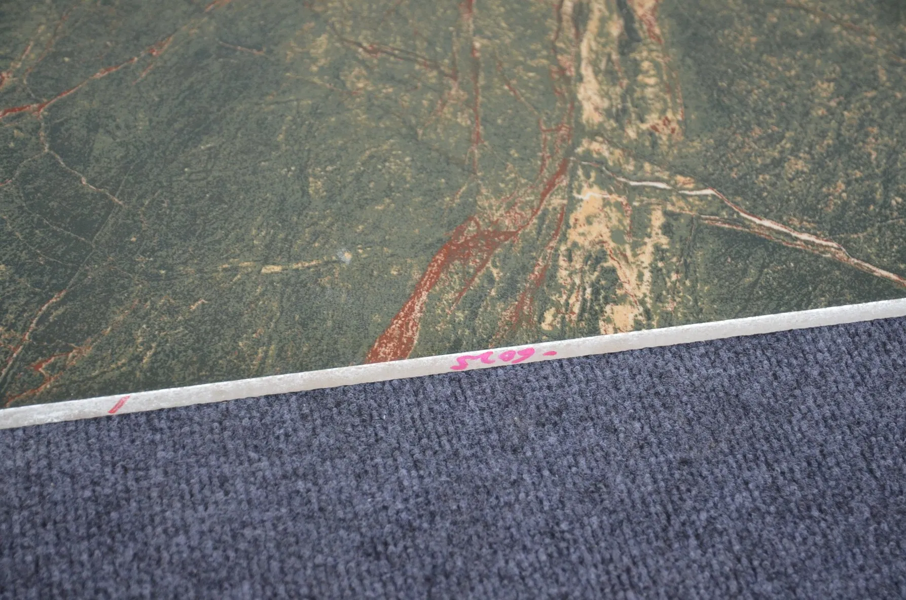 Плитка напольная Classic Dark Green Marble 600x600