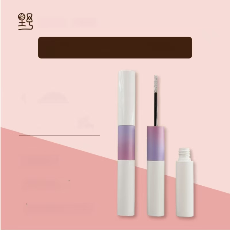 Effortlessly Dissolve The Glue, Leaving Your Lashes Unharmed and Beautiful.