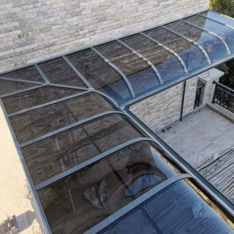 High-Performance Aluminum Sunroom Enclosure with Weather Resistant Glass Panels and Seals